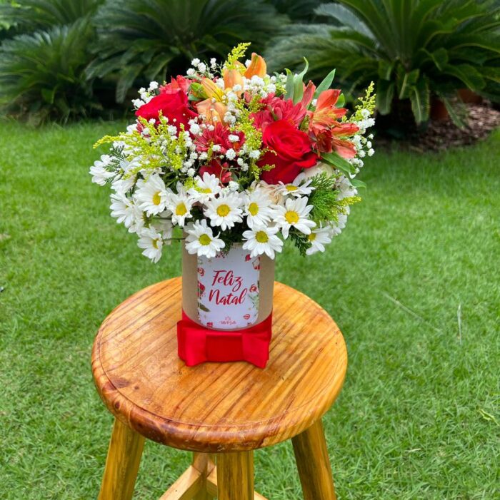 Tubolata e mix de flores natalina.